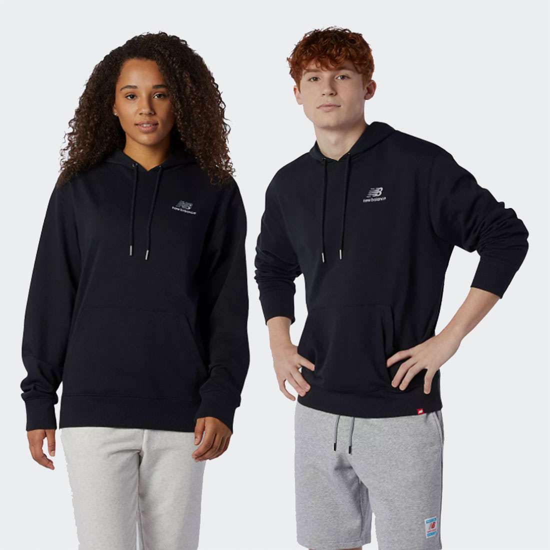 HOODIE NEW BALANCE ESSENTIALS EMBROIDERED BLACK