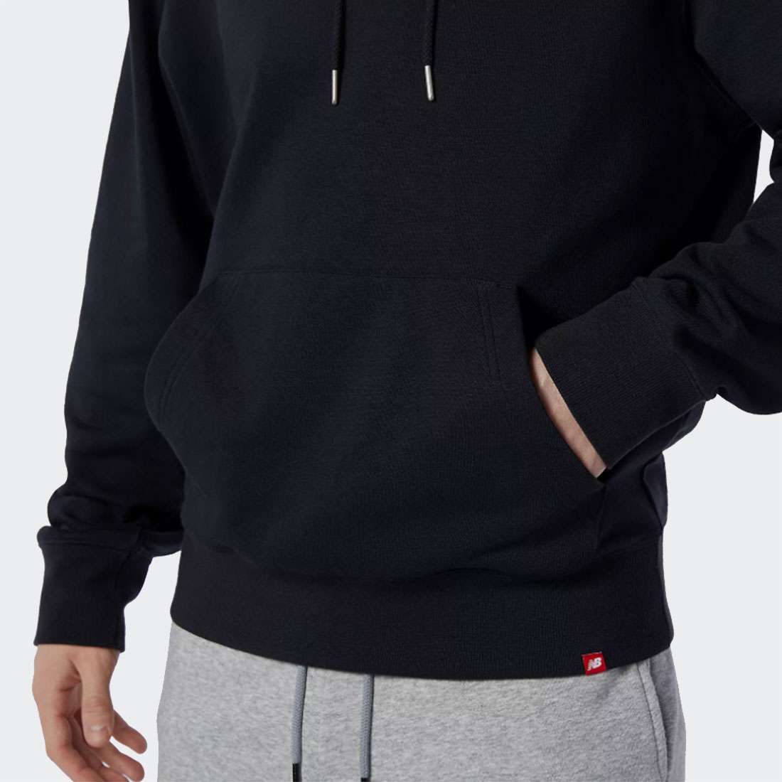 HOODIE NEW BALANCE ESSENTIALS EMBROIDERED BLACK