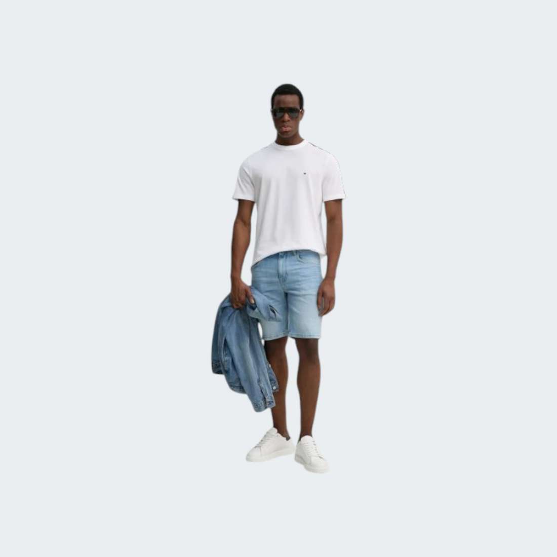 MW0MW38632-YBR_WHITE