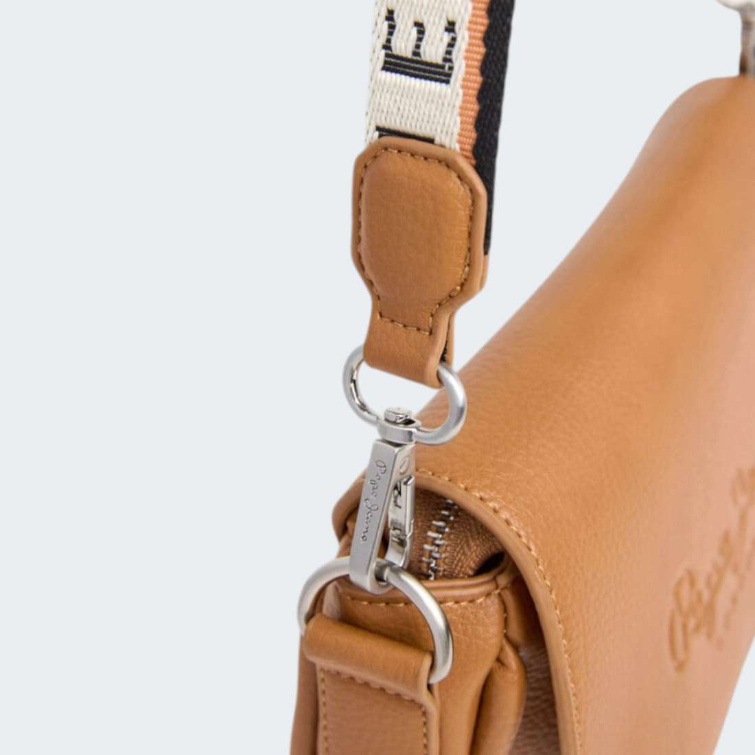 MALA PEPE JEANS CRISHA TOBACCO