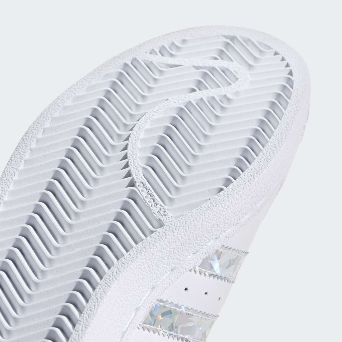 ADIDAS SUPERSTAR J WHITE/SILVER