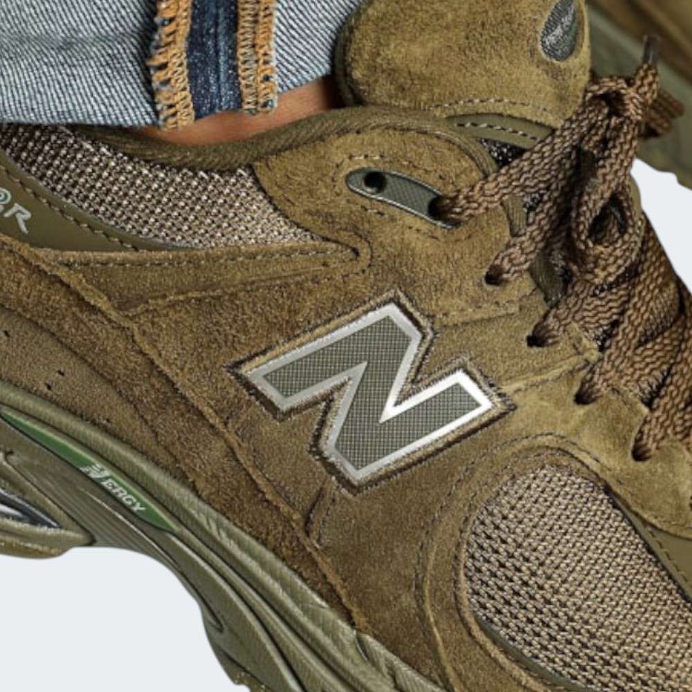NEW BALANCE 2002