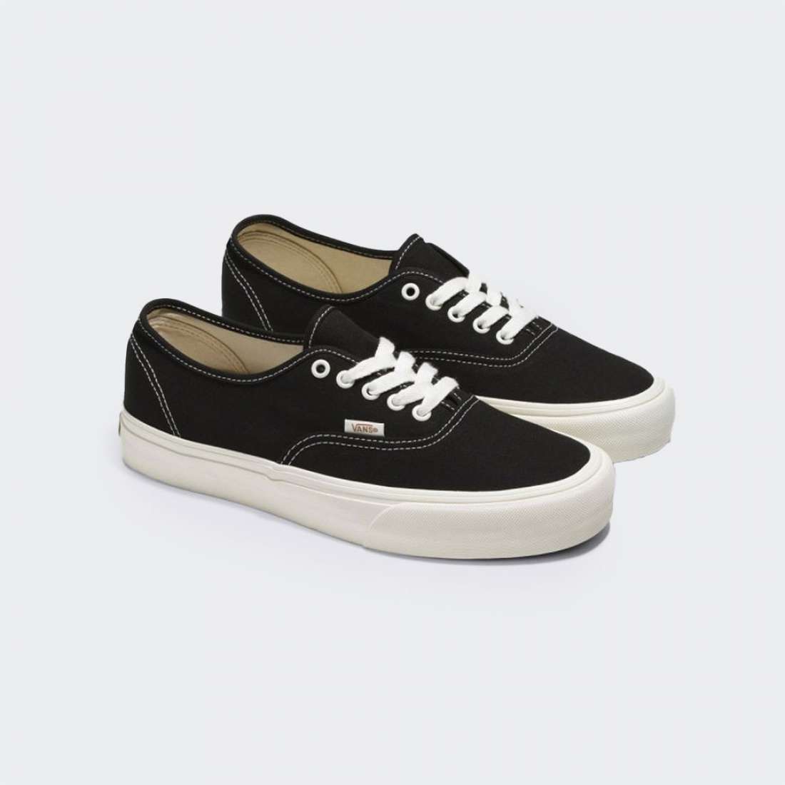 VANS AUTHENTIC VR3 BLACK/MARSHMLLW