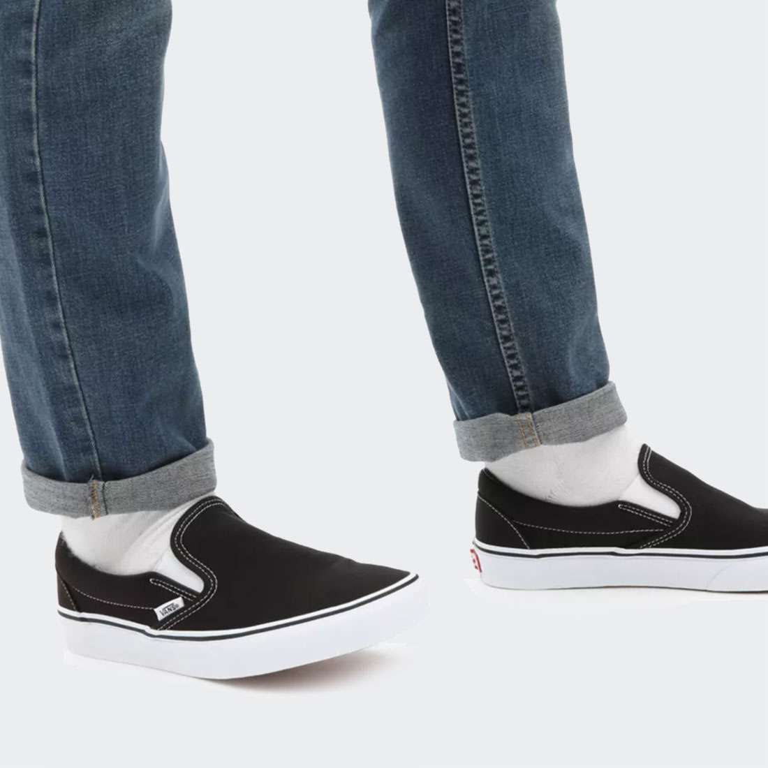 VANS SLIP-ON BLACK