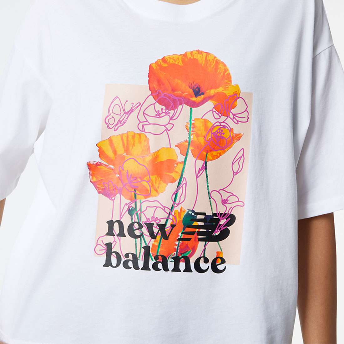 TSHIRT NEW BALANCE ESSENTIALS SUPER BLOOM WHITE