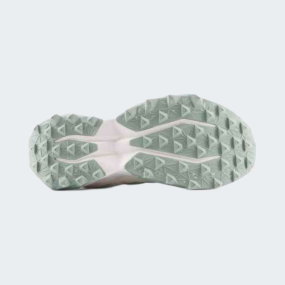 124S26 TENIS NEW BALANCE TEKTREL                            