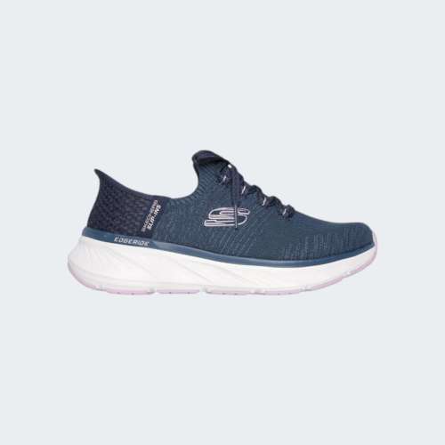 SKECHERS RELAXED FIT