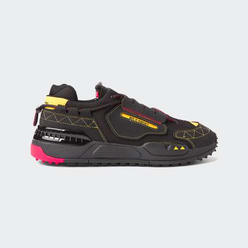 809846170-002_BLACKYELLOW