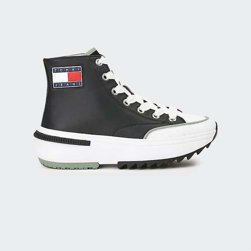 TOMMY HILFIGER CHUNKY CLEAT BLACK