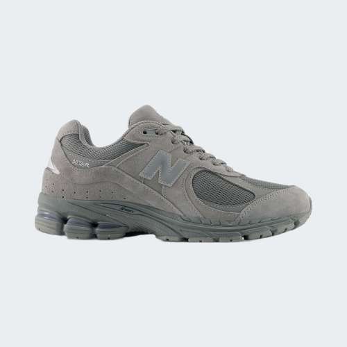 124S26 TENIS NEW BALANCE 2002                               