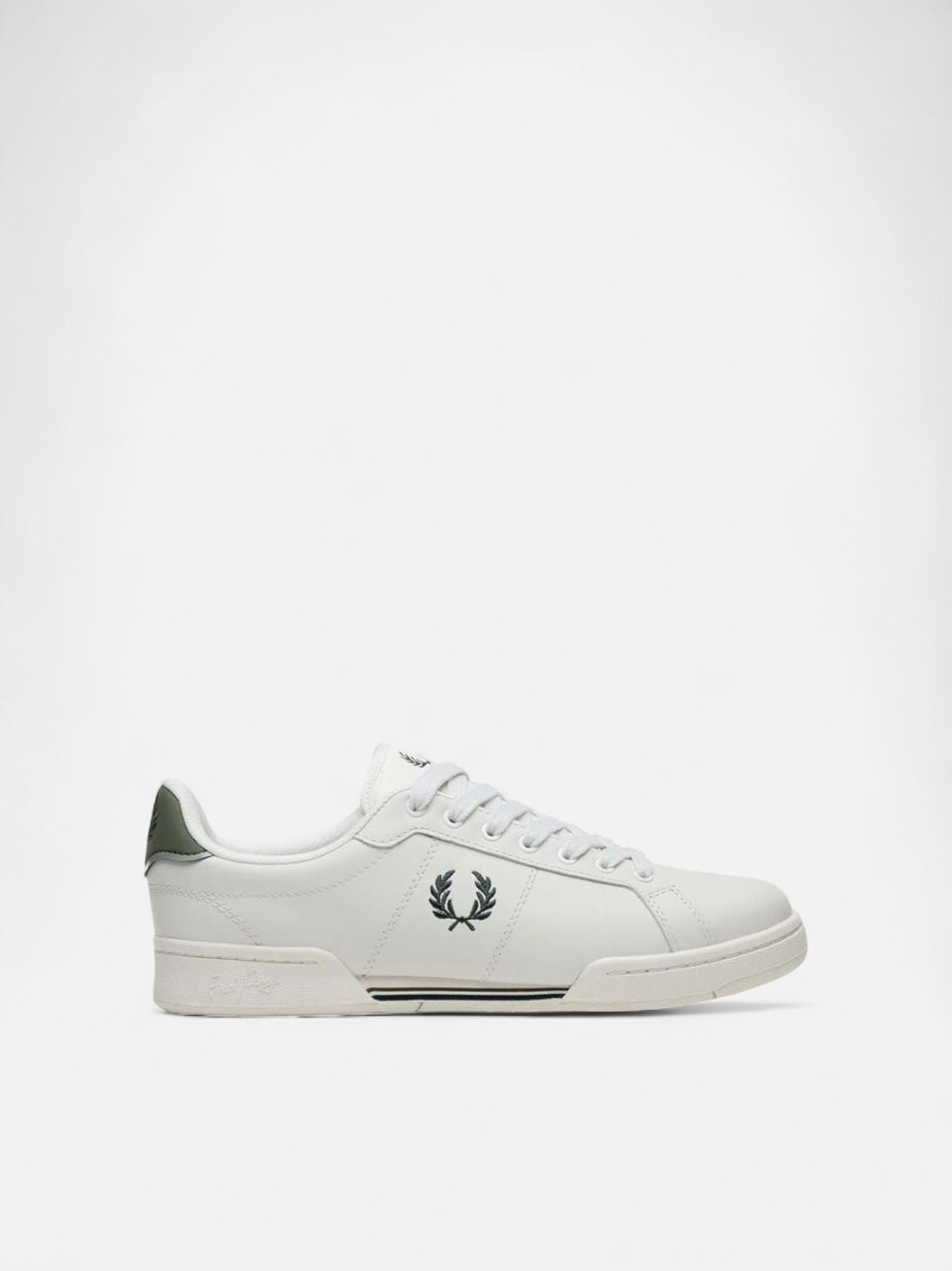 FRED PERRY B722-W22