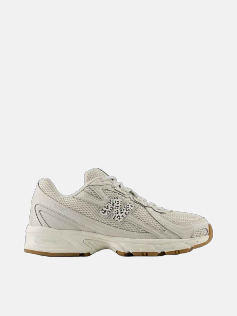 NEW BALANCE 740