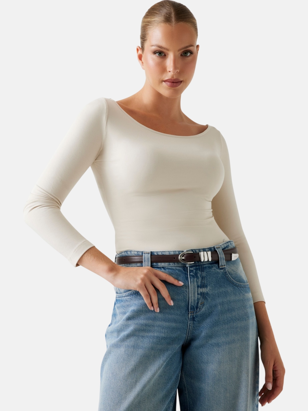 LONGSLEEVE GUESS BOAT NK BASIC